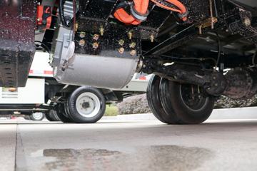 ������Խ��X3 3.5T 3.19�׵��Ŵ��綯��ʽ΢��53kWhͼƬ