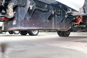 ������Խ��X3 3.5T 3.19�׵��Ŵ��綯��ʽ΢��53kWhͼƬ