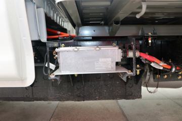 ������Խ��X3 3.5T 3.19�׵��Ŵ��綯��ʽ΢��53kWhͼƬ