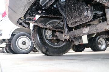 ������Խ��X3 3.5T 3.19�׵��Ŵ��綯��ʽ΢��53kWhͼƬ