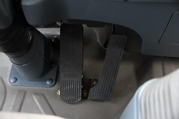 �������� 7ϵ 140���� 4X2 4.5����ж��(ƽͷ)ͼƬ