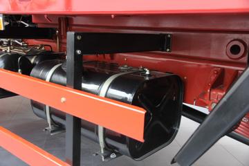 �������� 7ϵ 140���� 4X2 4.5����ж��(ƽͷ)ͼƬ