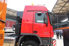 奔驰 Actros重卡 610马力 6X6 大件牵引车(型号4060)