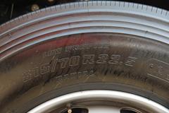 奔驰 Actros重卡 410马力 6X2牵引车(型号2644)