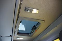 达夫 CF系列重卡 340马力 8X4 8.6米自卸车(CF85)