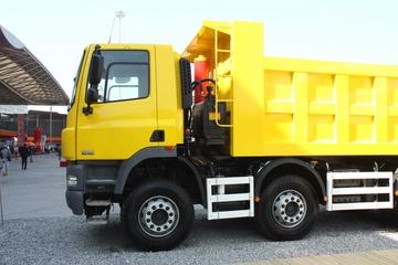 达夫CF&nbsp;自卸车外观                                                图片