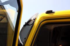 达夫 LF系列中卡 185马力 4X2厢式载货车(LF45)