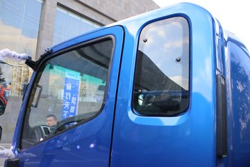 ���� ����HM6 4X2 3.83����ж��(����)ͼƬ