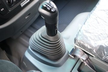 ���� ����HM6 4X2 3.83����ж��(����)ͼƬ