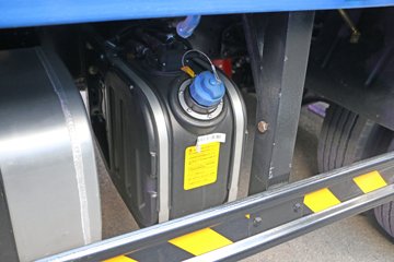 ���� ����HM6 4X2 3.83����ж��(����)ͼƬ