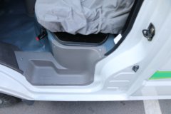 凯马 锐捷 3T 4.86米纯电动封闭物流车42kWh