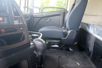 ���� ����H9�ؿ� 410���� 6X4 CNGǣ����(����16S0C2250)ͼƬ