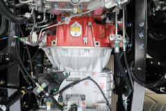 广汽日野 700臻值系 宽卧铺版 420马力 6X4牵引车(YC4251SS2PK5)