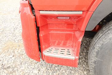 �������ó� �����ؿ� 440���� 6X4 LNGǣ����(EQ4250GD5N1)ͼƬ