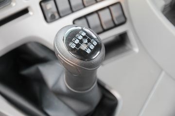 �������ó� �����ؿ� 440���� 6X4 LNGǣ����(EQ4250GD5N1)ͼƬ