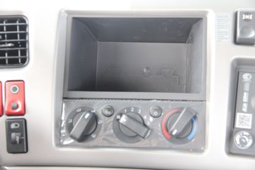 �������ó� �����ؿ� 440���� 6X4 LNGǣ����(EQ4250GD5N1)ͼƬ