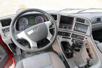 �������ó� �����ؿ� 440���� 6X4 LNGǣ����(EQ4250GD5N1)ͼƬ