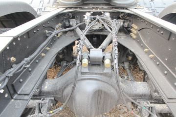 �������ó� �����ؿ� 440���� 6X4 LNGǣ����(EQ4250GD5N1)ͼƬ