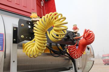 �������ó� �����ؿ� 440���� 6X4 LNGǣ����(EQ4250GD5N1)ͼƬ