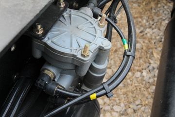 �������ó� �����ؿ� 440���� 6X4 LNGǣ����(EQ4250GD5N1)ͼƬ