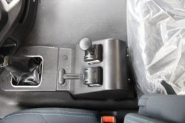 汉马H6&nbsp;牵引车驾驶室                                               图片