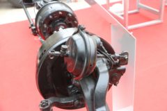 汉马HL 7.5T 转向桥