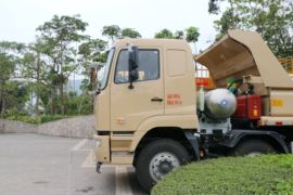 华菱M5&nbsp;自卸车外观                                                图片