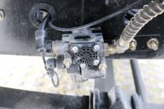 东风商用车 天龙KL 300马力 6X4 环卫车底盘(国六)
