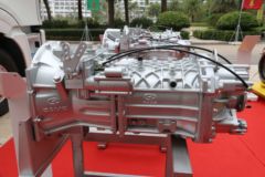 汉马16SOB2700 16挡 手动挡变速箱