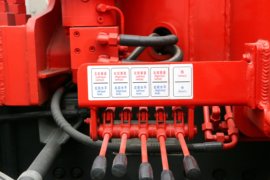 华菱之星&nbsp;随车吊上装图片