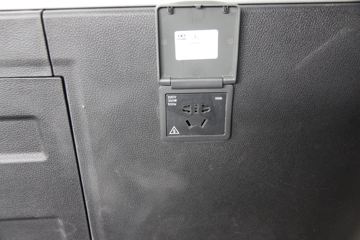 ���� ����H9�ؿ� 410���� 6X4 LNGǣ����ͼƬ