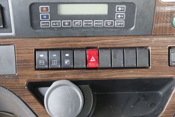 ���� ����H9�ؿ� 410���� 6X4 LNGǣ����ͼƬ