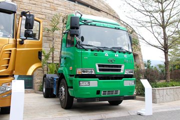 华菱之星 重卡 350马力 4X2牵引车(HN4180H30C4M5)