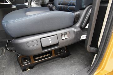 ���� ����H9�ؿ� 410���� 6X4 LNGǣ����ͼƬ