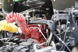 华菱之星&nbsp;牵引车底盘                                                图片