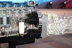 法士特F16JZ26 16挡 AMT自动挡变速箱