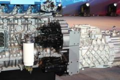 法士特F16JZ26 16挡 AMT自动挡变速箱