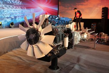 潍柴WP13G系列 580马力 13L 国六 柴油发动机