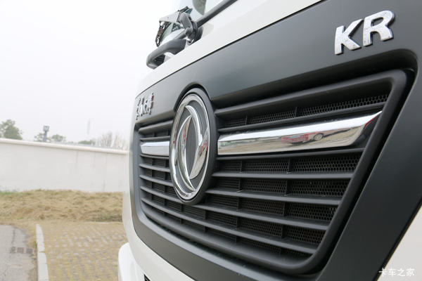 连云港天锦KR载货车新款车型底盘已到店