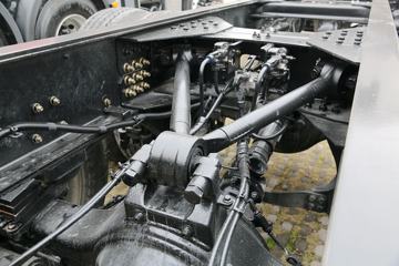 �������ó� ����KL 300���� 6X4����������(����)ͼƬ