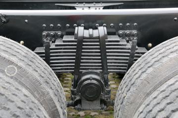 �������ó� ����KL 300���� 6X4����������(����)ͼƬ