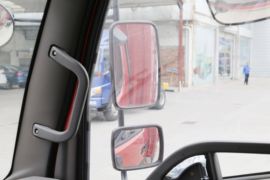 绿卡系列&nbsp;载货车驾驶室                                               图片