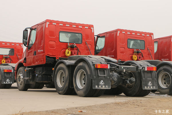 枣庄鲁迪东风柳汽乘龙T5牵引车优惠促销