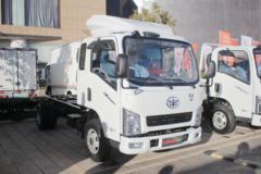 一汽红塔 解放公狮 商超版 129马力 4X2单排轻卡底盘(国六)