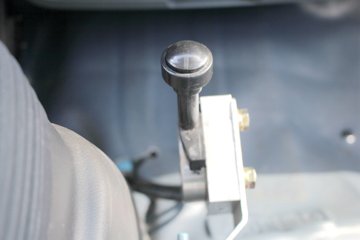 һ������ ��ž���5ϵ 180���� 4X2��ж��(����)ͼƬ