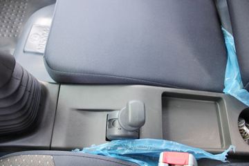 һ������ ��ž���5ϵ 180���� 4X2��ж��(����)ͼƬ