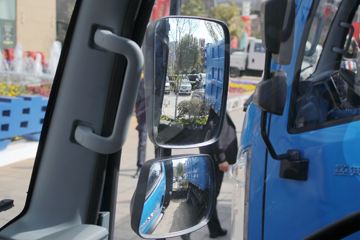 һ������ ��ž���5ϵ 180���� 4X2��ж��(����)ͼƬ