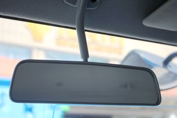 һ������ ��ž���5ϵ 180���� 4X2��ж��(����)ͼƬ