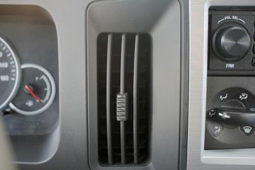 һ������ ��ž���5ϵ 180���� 4X2��ж��(����)ͼƬ