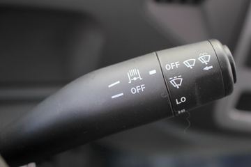 һ������ ��ž���5ϵ 180���� 4X2��ж��(����)ͼƬ